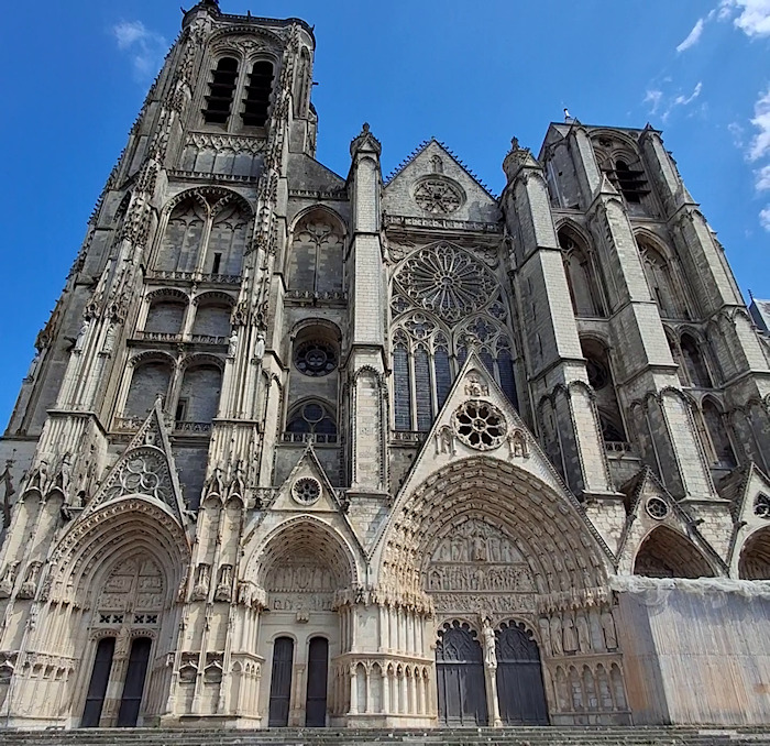Saint-Étienne, Bourges
